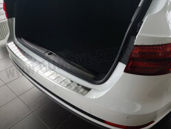 Audi A4 Combi od 2015 - kryt nárazníka
